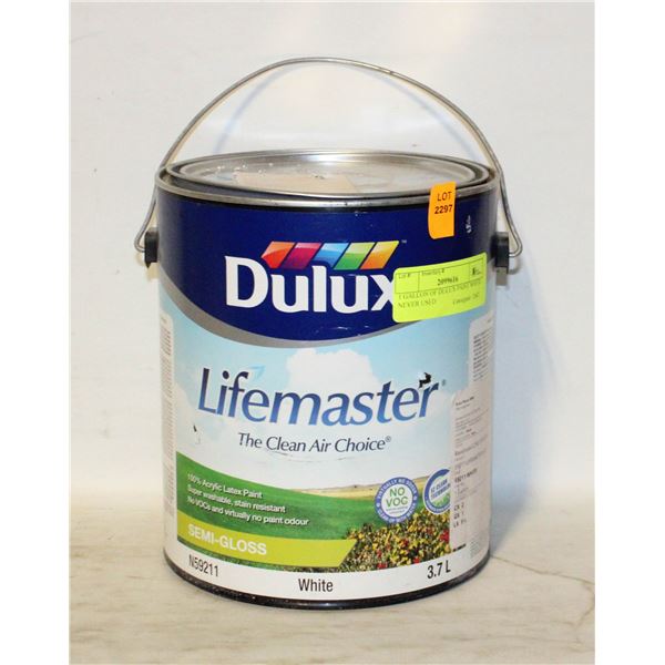 1 GALLON OF DULUX PAINT WHITE NEVER USED