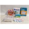 Image 1 : BANDAIDS, GAUZE, PADS