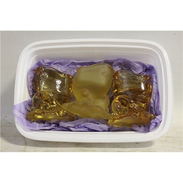 3 HEISEY GLASS GOLDFISH MATCH OR TOOTHPICK