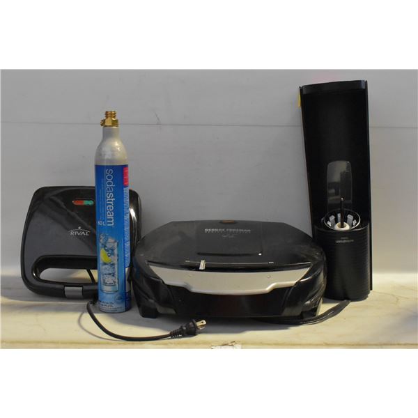 SODA STREAM MACHINE + CANISTER +