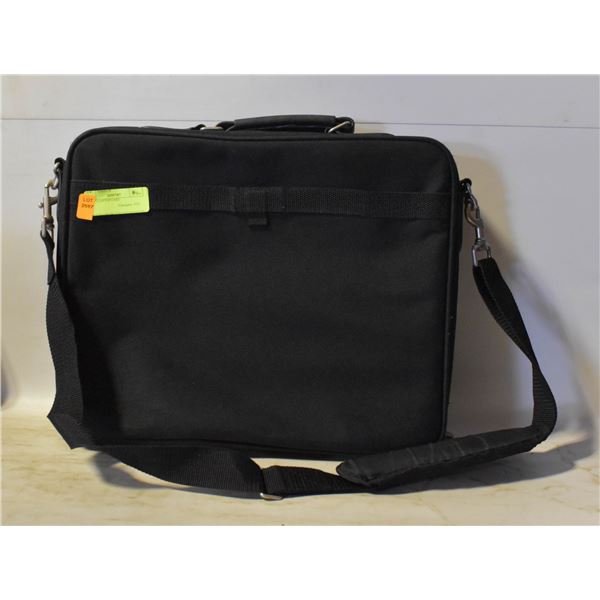 TAGUS LAPTOP CASE