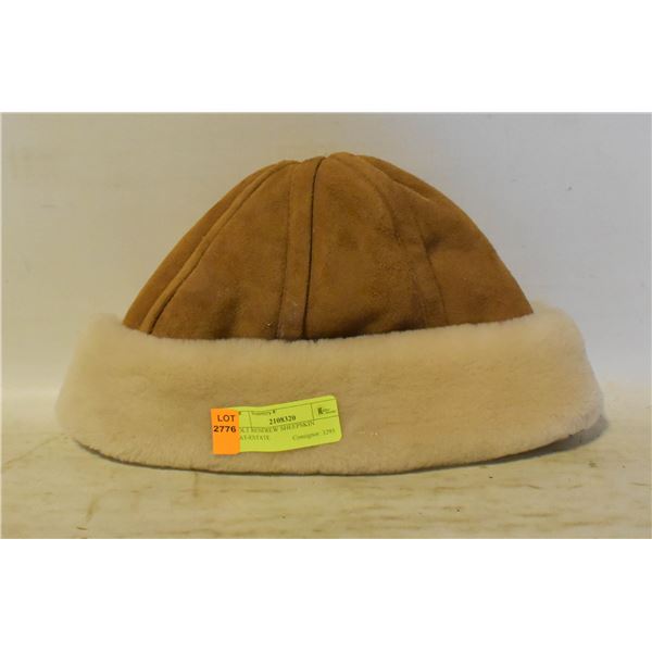 HOLT RENFREW SHEEPSKIN HAT-ESTATE