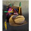 Image 1 : BOX KIDS TOYS & VINTAGE GAMES BOARD