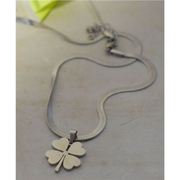 CELTICS IRISH SHAMROCK LUCKY FOUR-LEAF SHAPED