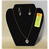 Image 1 : JEWELRY DISPLAY WITH 2PCS EARRINGS + 1 NECKLACE