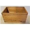 Image 1 : CANADIAN B.C. APPLES WOOD CRATE BOX