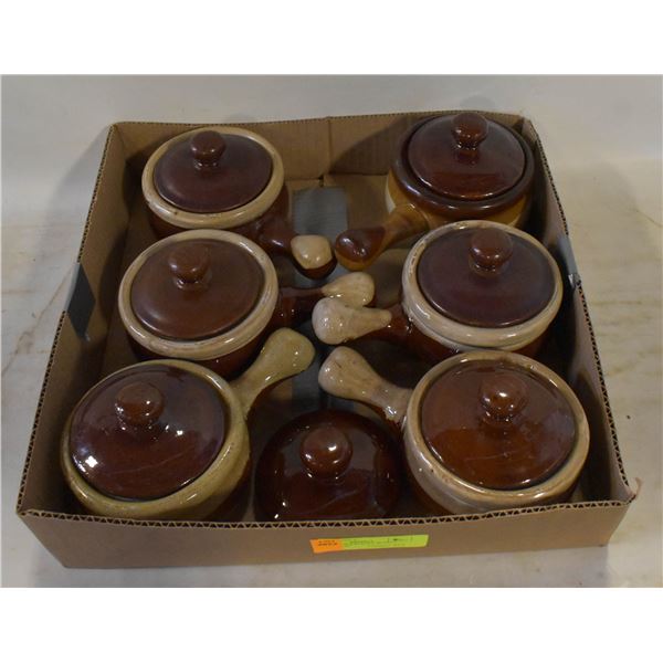 6 FRENCH ONION SOUP BOWLS W/EXTRA LID
