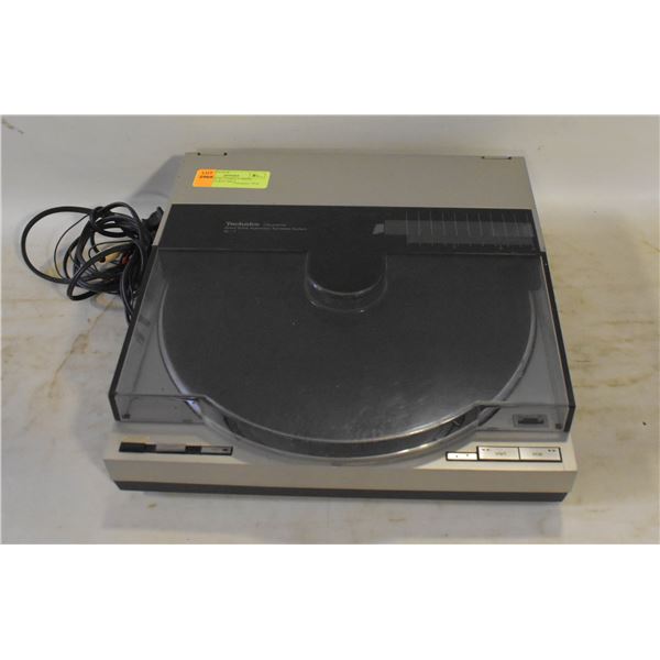 TECHNICS SL-7 DIRECT DRIVE QUARTZ TURNTABLE