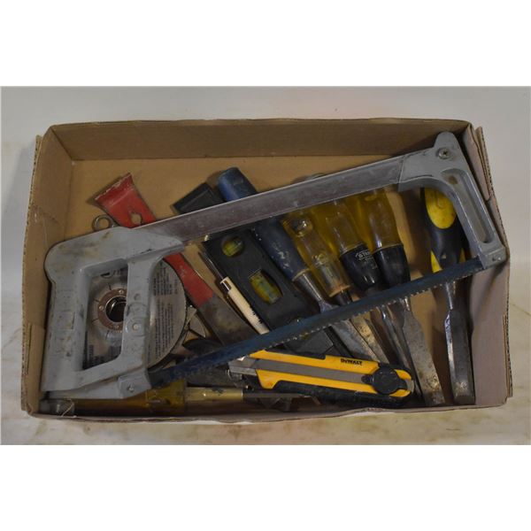 FLAT OF VARIOUS TOOLS