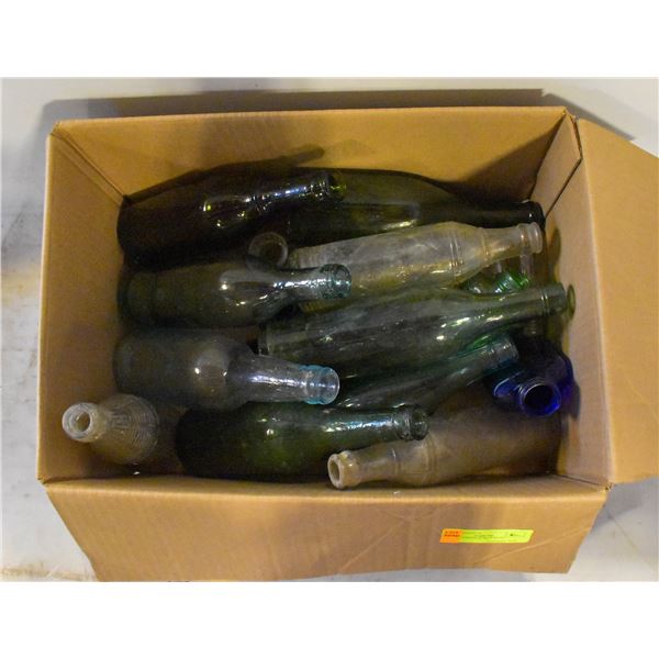 BOX OF VINTAGE BOTTLES