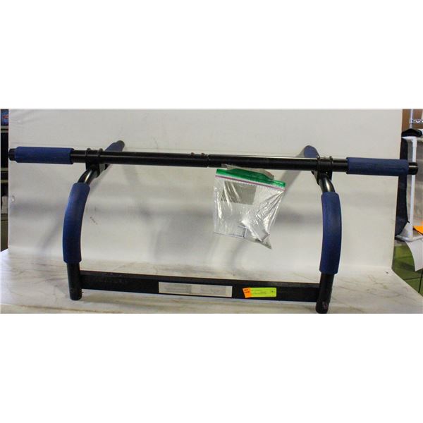 PULL UP DOOR MOUNT