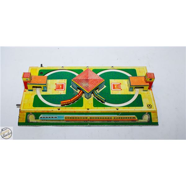 1960S SOVIET WIND UP TRAIN STATION TIN TOY, WORKS