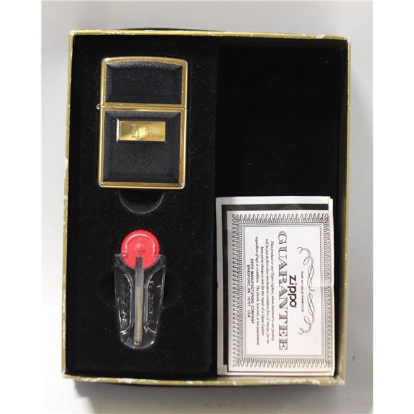 ZIPPO LIGHTER IN BOX