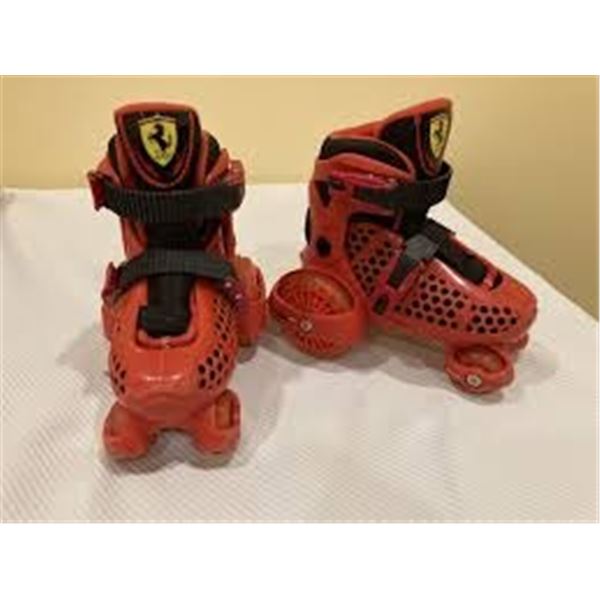 NEW WITH BOX MESUCA RED ROLLER SKATES SIZE 4