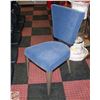 Image 1 : SHOWROOM FLOOR MODEL SUNPAN NAVYBLUE SUEDE