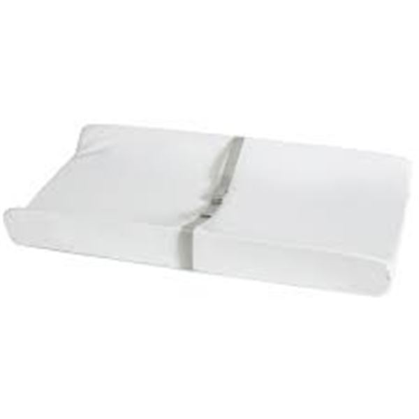 BRAND NEW MUNCHKIN SECURE GRIP DIAPER CHANGING PAD