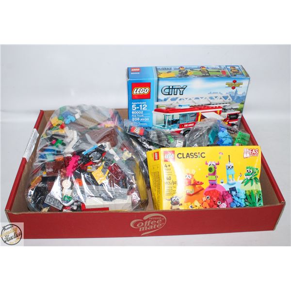 LARGE LOT ASSORTMENT OF LEGO
