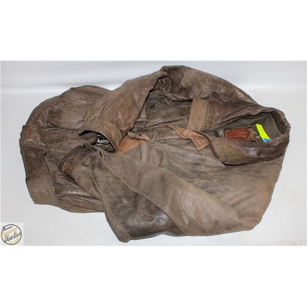 MENS 48 COUNTRY LIFE VINTAGE LEATHER COAT-ESTATE