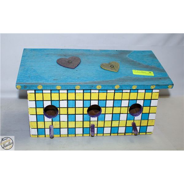 WOOD HAND MADE BIRDHOUSE