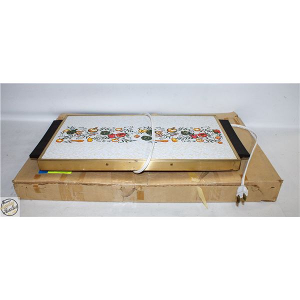 VINTAGE ELECTRO GLASS ELECTRIC FOOD WARMER