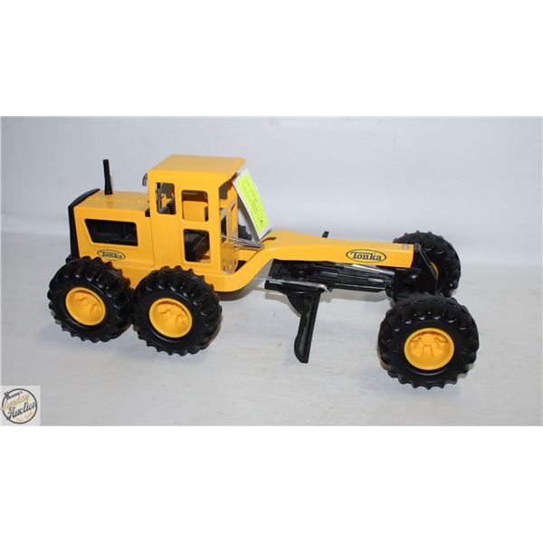 TONKA ROAD GRADER
