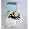 Image 1 : HALLMARK CLASSICS KIDDIE CAR