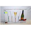 Image 1 : 8 FLUTES WITH ENCASED GLASS STEMS - NEW