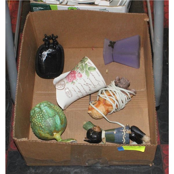 ESTATE LOT OF CERAMIC AND GLASS DECOR