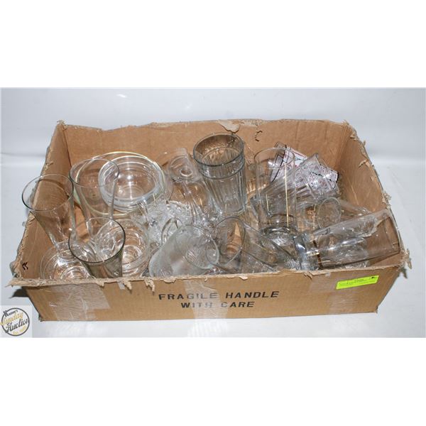 ESTATE LOT OF VARIOUS GLASSWARE