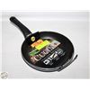 Image 1 : NEW 8" CUCINA ITALIAN DESIGN PAN