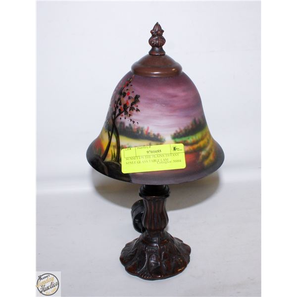 SUNSET ON THE PLAINS TIFFANY STYLE GLASS TABLE LAM
