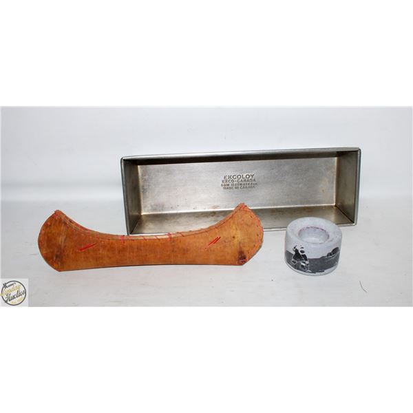 VINTAGE ABORIGINAL DECORATIONS INCLUDE SOAPSTONE