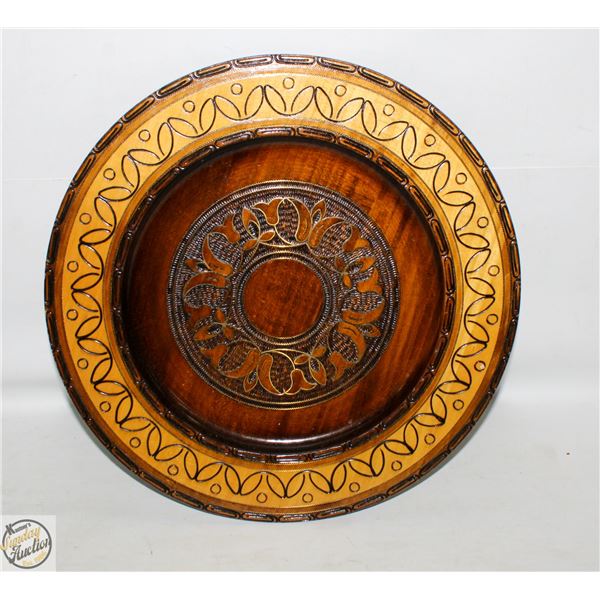 VINTAGE CARVED WOODEN POLISH FOLK ART HEART PLATE