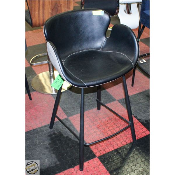 SHOWHOME FLOOR MODEL SUNPAN WALDO 25.5" COUNTER