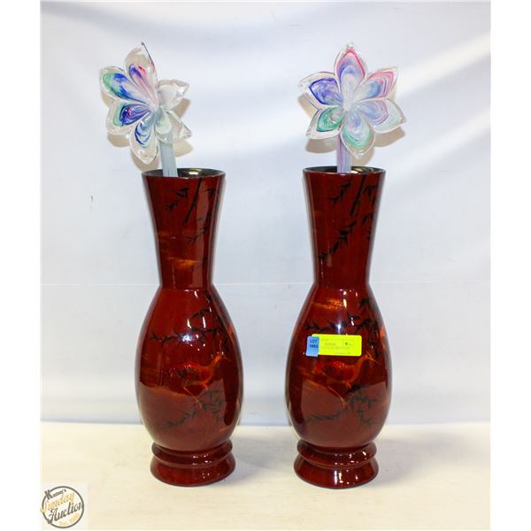 2 DECOR VASES & BLOWN GLASS FLOWERS