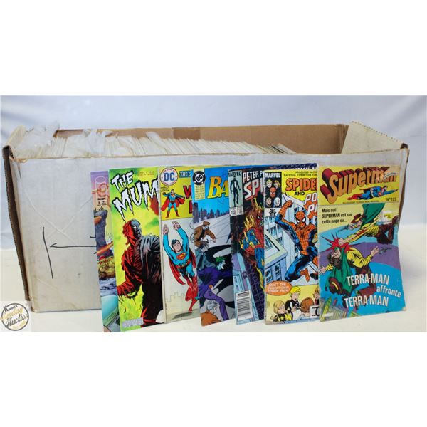 VINTAGE MARVEL AND DC COMIC BOOK LOT