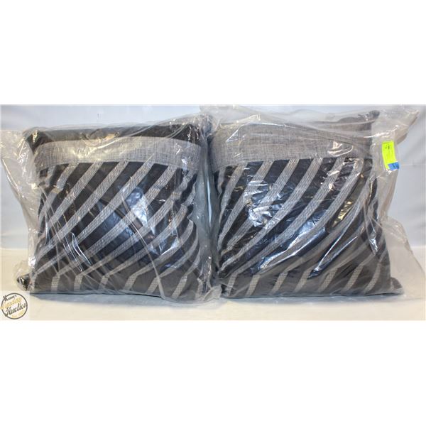 SHOWROOM FLOOR MODEL PAIR OF MATCHING ACCENT-