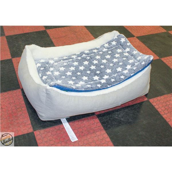 DOG BED