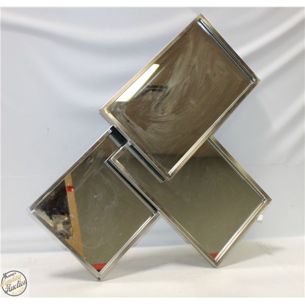 SHOWROOM FLOOR MODEL 3 PANEL WALL