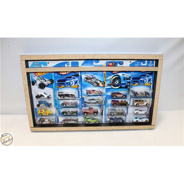 HOT WHEELS 20 CAR SHADOW BOX