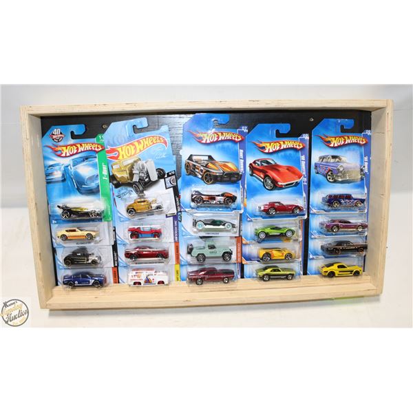 HOT WHEELS 20 CAR SHADOW BOX