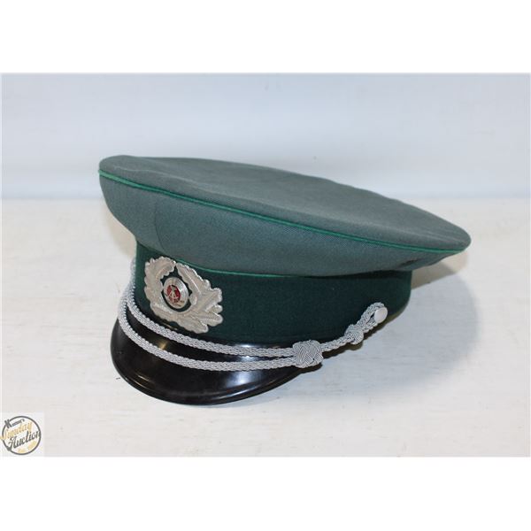 ESTATE ANTIQUE 1856 FREE MASONS CAP