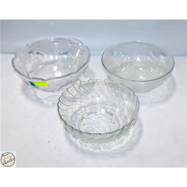 3 FLORAL GLASS SERVING BOWLS