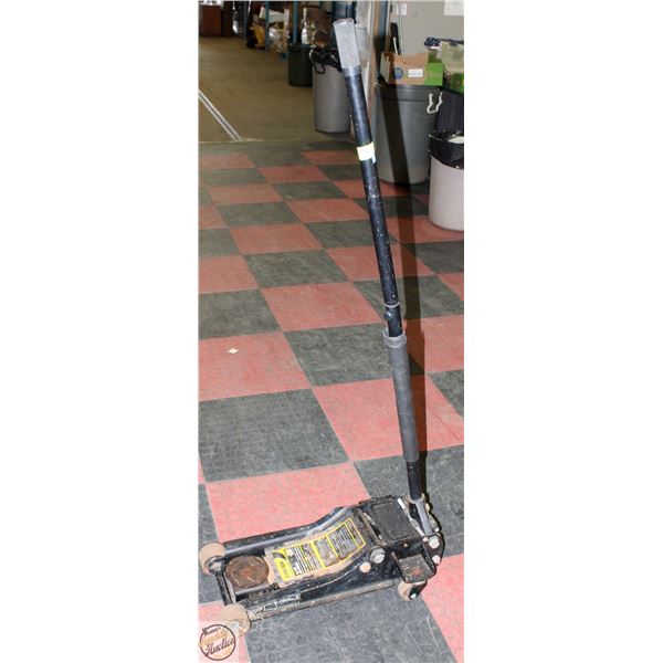 BLACK JACK 3 TON FLOOR JACK