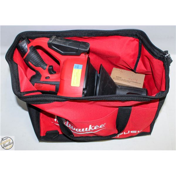 MILWAUKEE M12 DRAIN SNAKE WITH CHARGER AND