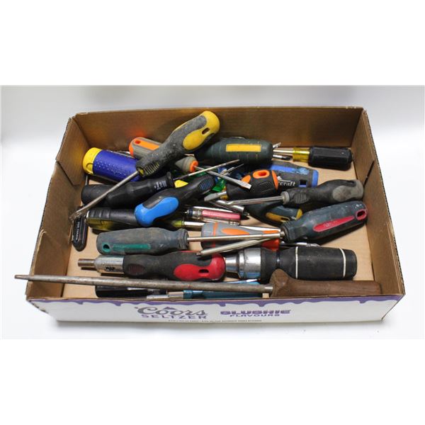 FLAT OF SCREWDRIVERS