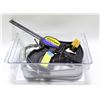 Image 1 : LOT OF 5 CLAMPS INCLUDING QUICK GRIP CLAMP