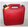 Image 1 : 5 GALLON GAS CAN
