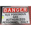 Image 1 : METAL DANGER SIGN 20 INCHES X 14 INCHES