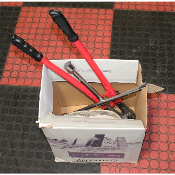 BOLT CUTTER + WHEEL STAR WRENCH + SLING STRAP